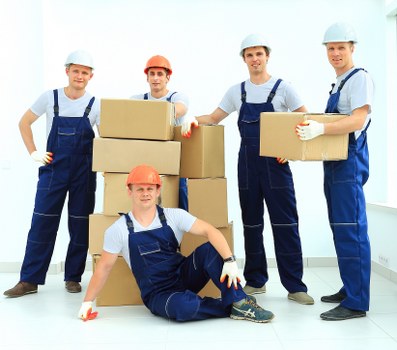 Residential packing support for a Hampstead flat or house